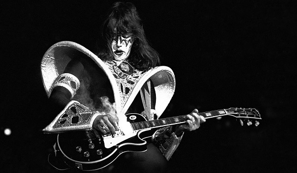 Ace Frehley atau nama penuhnya Paul Daniel Frehley, merupakan salah seorang pengasas asal kumpulan rock ikonik Amerika Syarikat, KISS, yang ditubuhkan pada tahun 1973